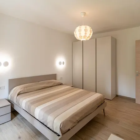 Apartment Al Campanile - Valtellina - 15 Min Da Bernina Express Grosotto
